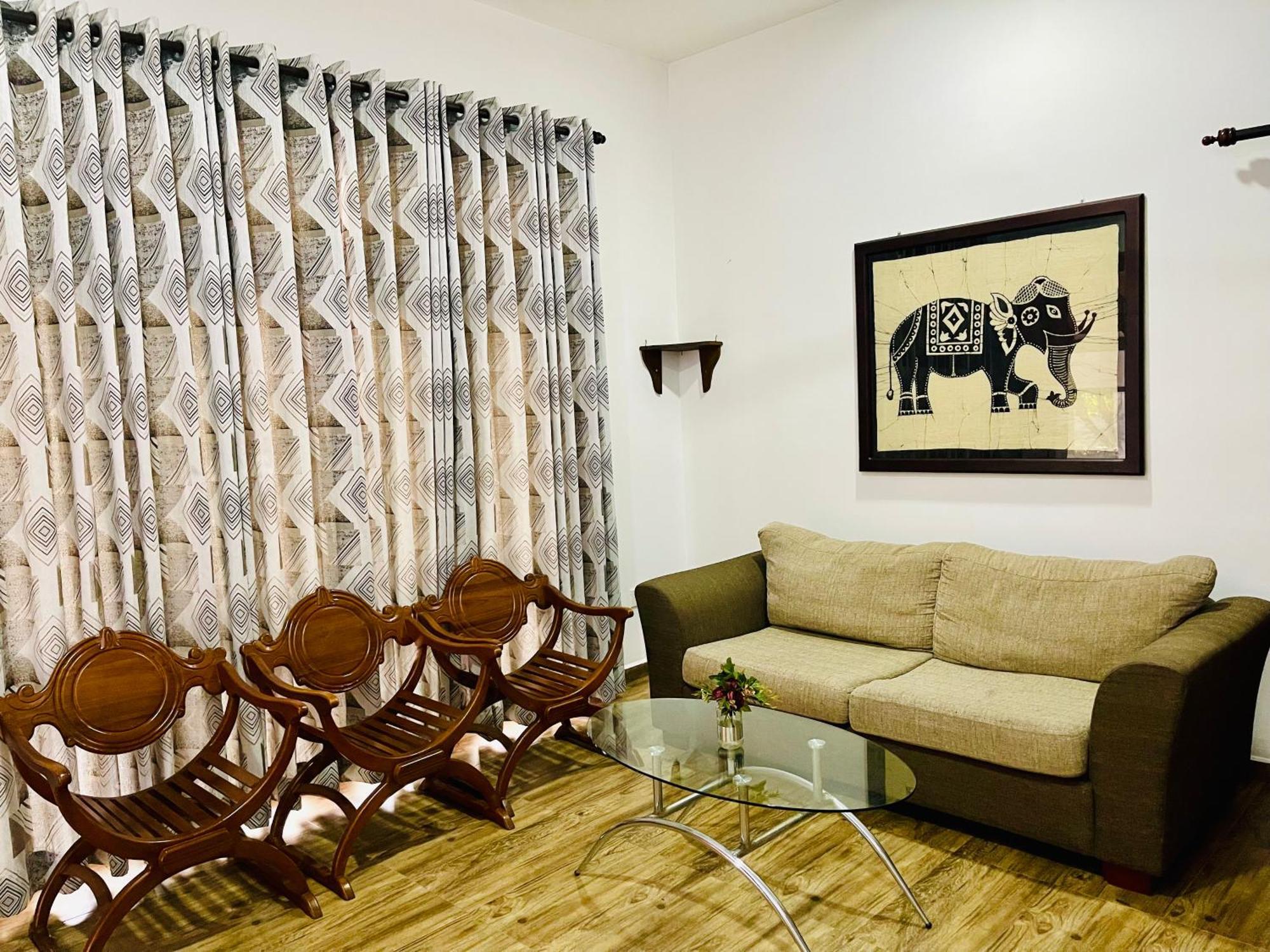 Sand & Surf Guest House Negombo Exterior photo